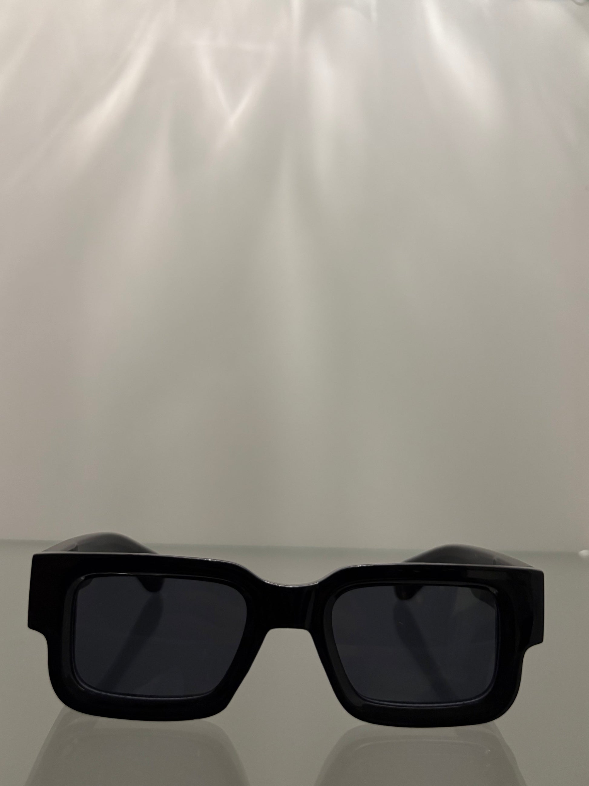 BFR3 monogram shades