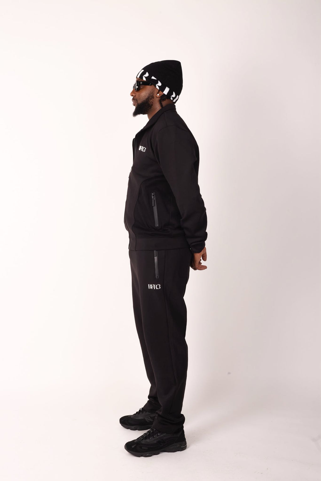 TECHNICAL LOGO TRACK PANTS