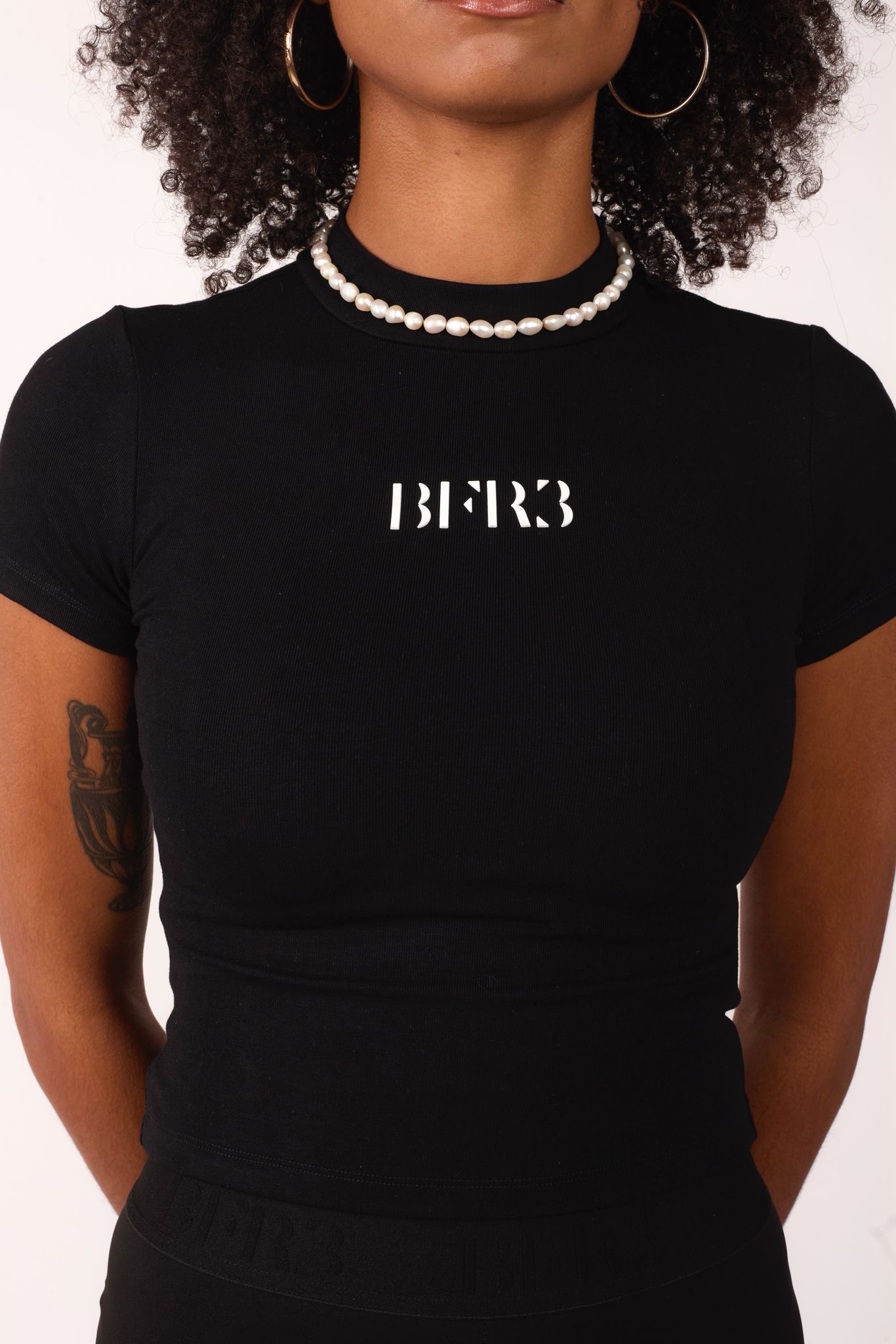 WOMEN'S CLASSIC T-SHIRT