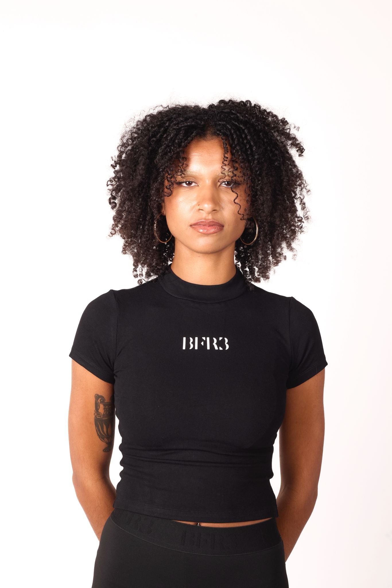 WOMEN'S CLASSIC T-SHIRT